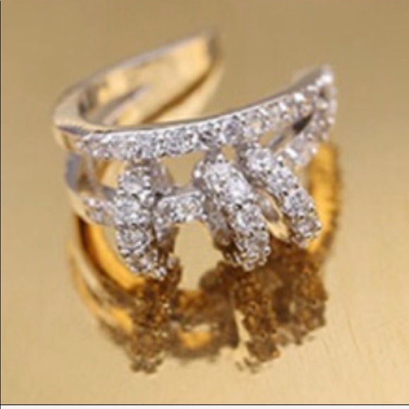 Platinum Plated Ear Cuff - Picture 2 of 4